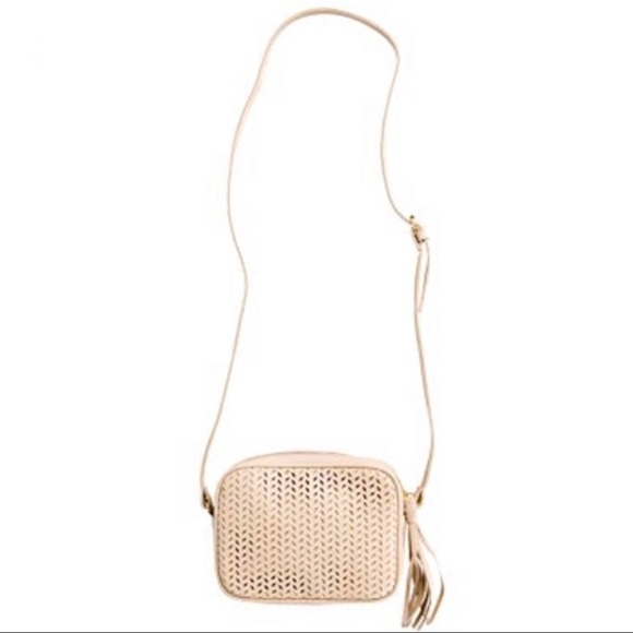 NWT Summer & Rose Delilah Lasercut Crossbody Bag - Picture 3 of 8